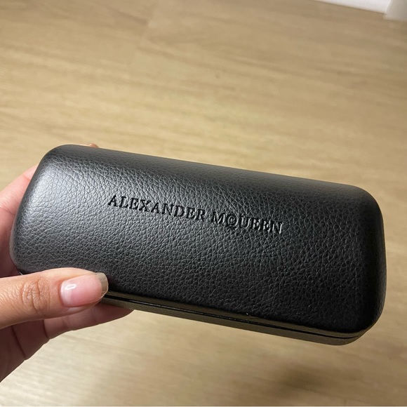 Alexander McQueen Women's AM0189S AM/0189/S Fashion Cat Eye Sunglasses - Picture 7 of 8